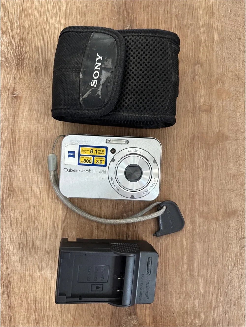 Sony Cyber-shot DSC-N1 8.1MP Digital Camera Touchscreen TESTED + Charger Case